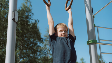Can kids do pull ups? Is it safe?