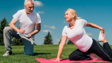 Yoga For Elderly (Credit-Freepik)