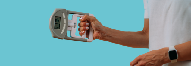 A Loss Of Grip Strength Might Be An Early Sign Of Psychosis, Study Finds