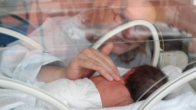 What Parents of Premature Babies Must Know About the NICU, According to a Neonatologist