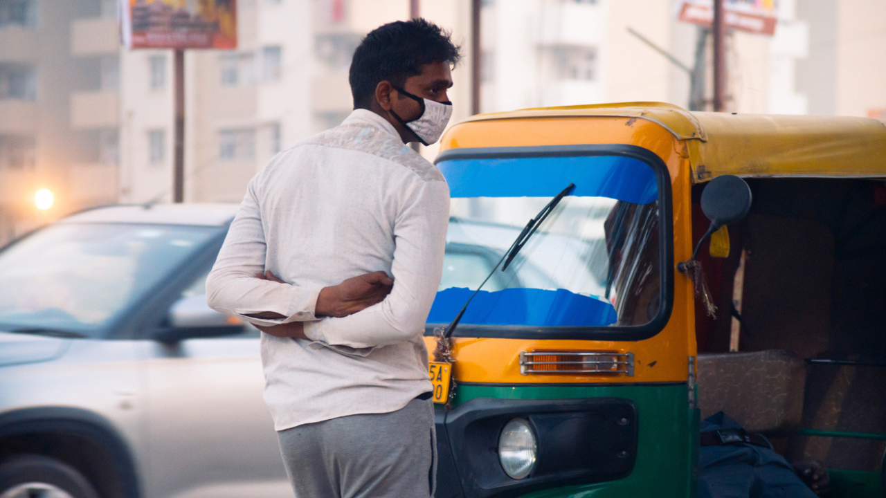 'Immediate And Only Steps' To Protect Yourself From Delhi's Toxic Air, According To Doctor